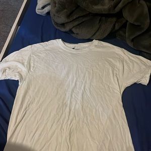 white t shirt